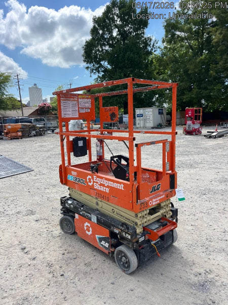 2022 JLG ES1330L