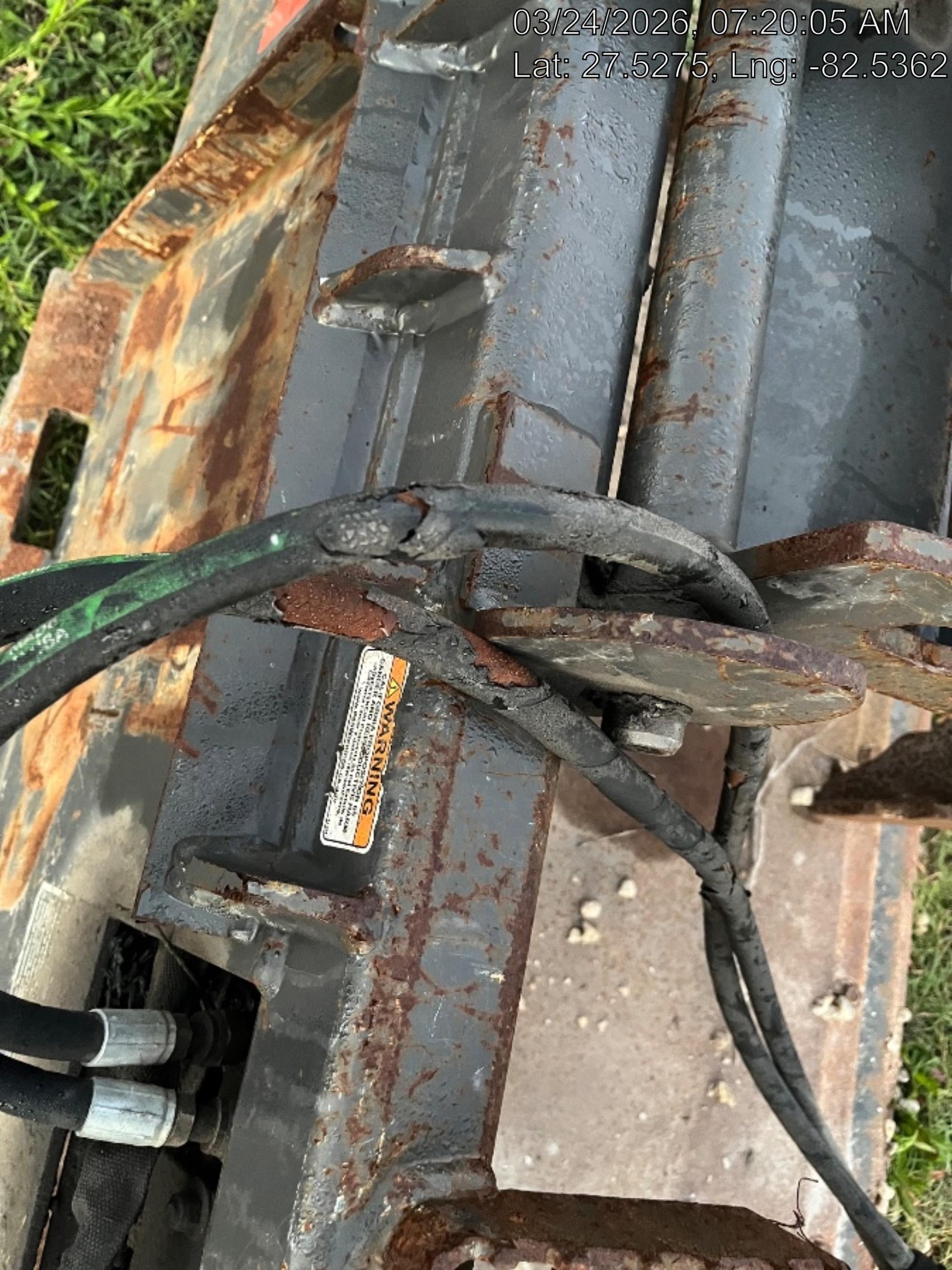 2019 PALADIN 76" Scrap Grapple Bucket - Paladin