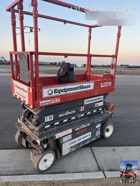 2021 SKYJACK SJ3219