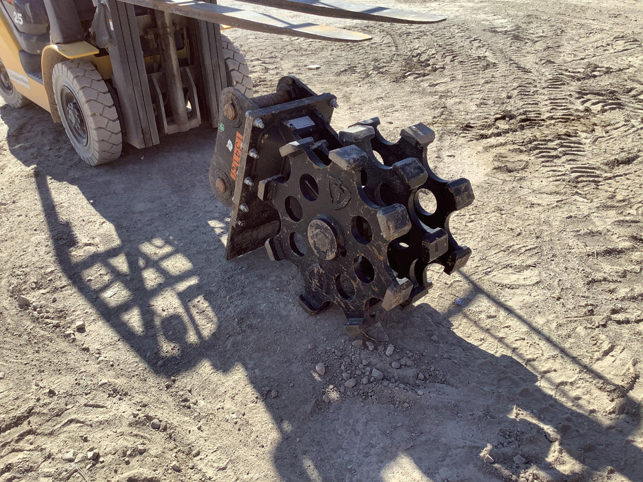 2021 PALADIN TWC1000-18