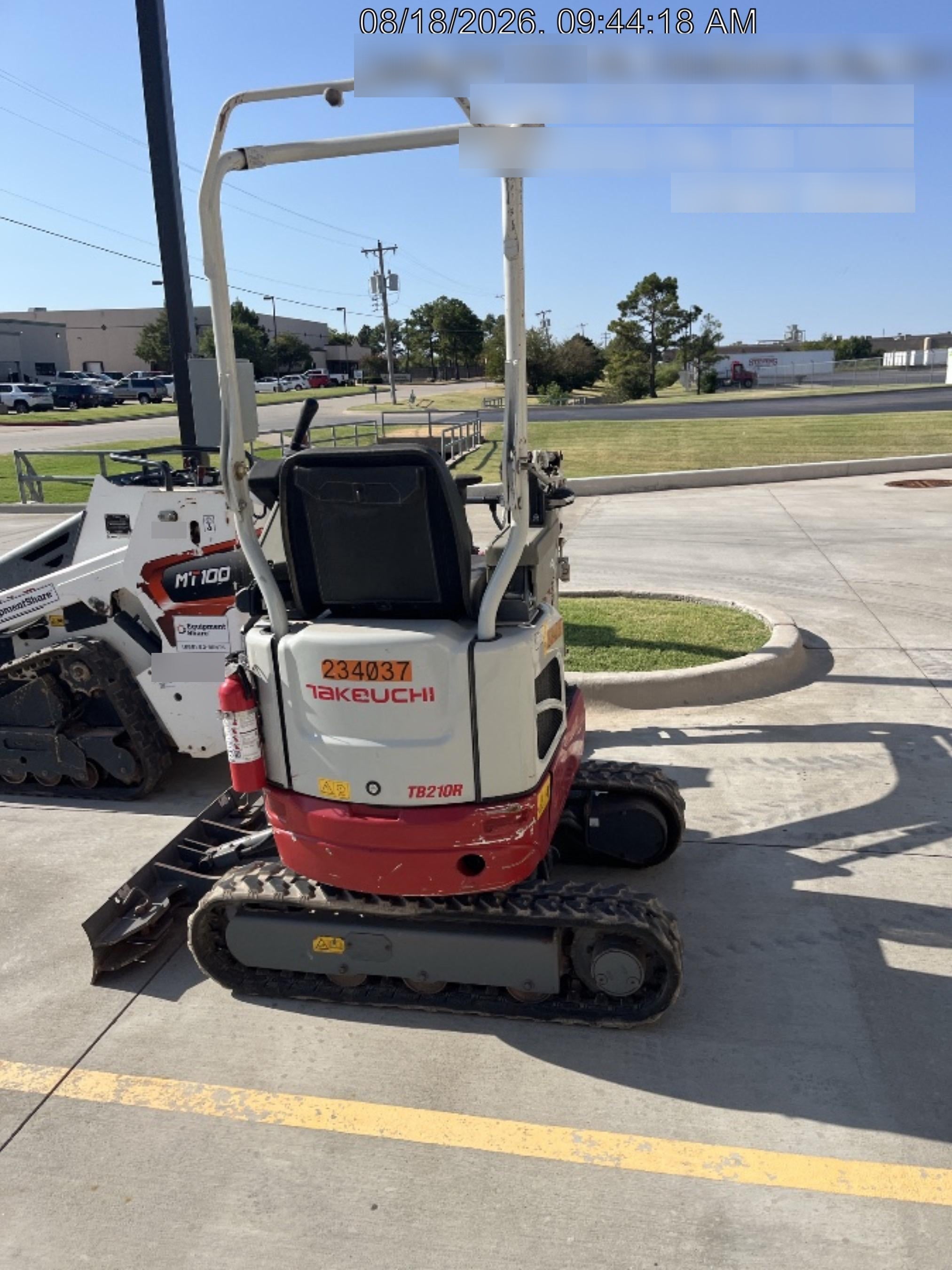 2022 TAKEUCHI TB210R