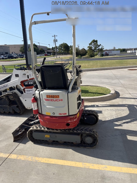 2022 TAKEUCHI TB210R