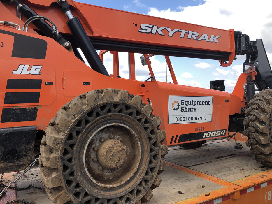 2018 Skytrak 10054 Skytrak 10054 10K Telehandler w/Open ROPS Solid Tires, LED Work Lights, Rotating Beacon, 60" Carriage/60" Forks