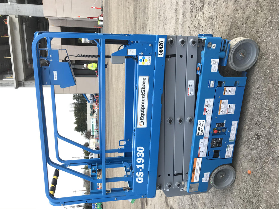 2019 Genie GS-1930 Half Height Swing Gate, 800W Inverter