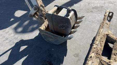 2023 SOLESBEE 24" Bucket, Tooth, Mini Excavator - Solesbee