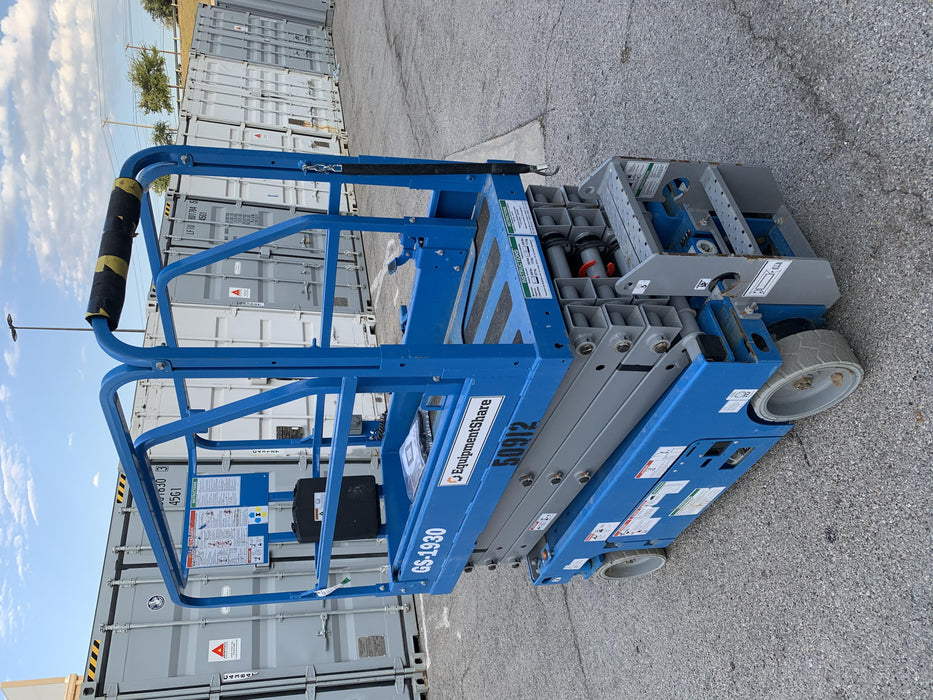 2019 Genie GS-1930 Fixed Rails with Chain Entry