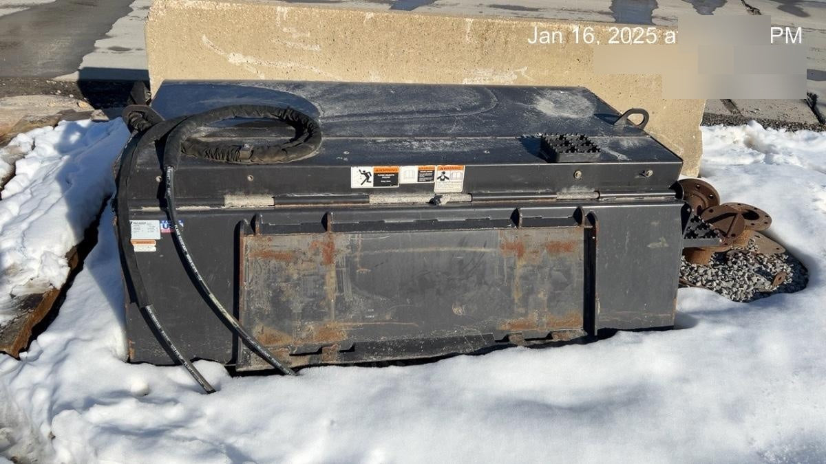 2021 PALADIN Sweepster SB72