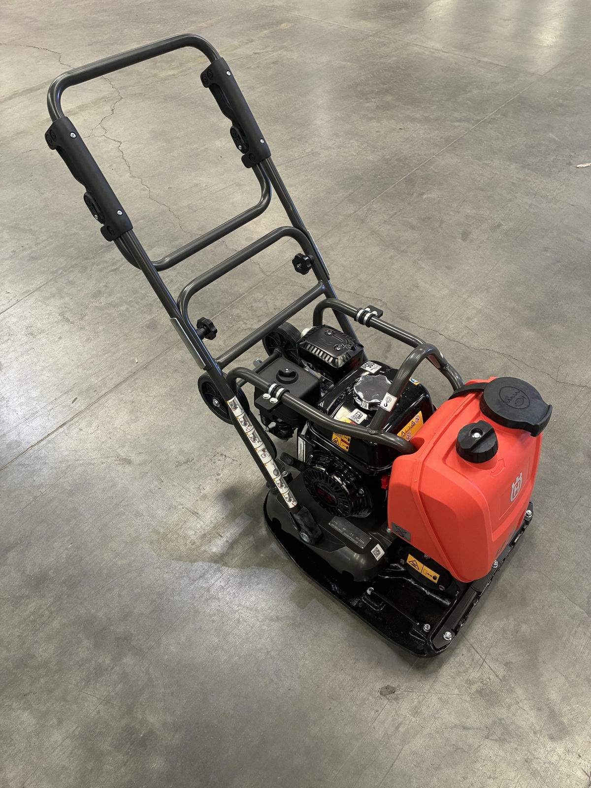 2026 HUSQVARNA LF75