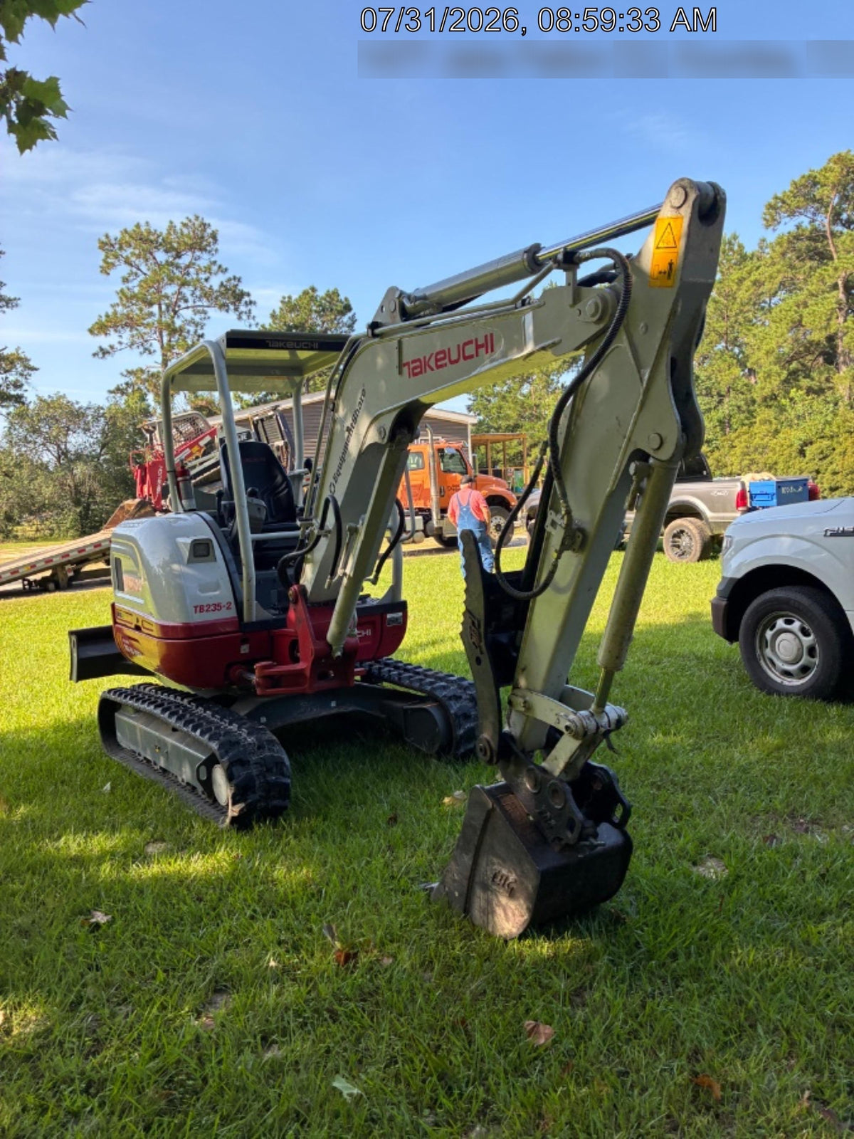 2025 TAKEUCHI TB235-2R