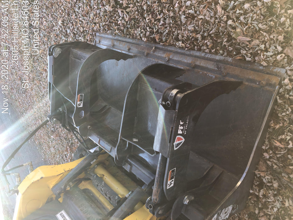 2019 PALADIN 76" Scrap Grapple Bucket - Paladin