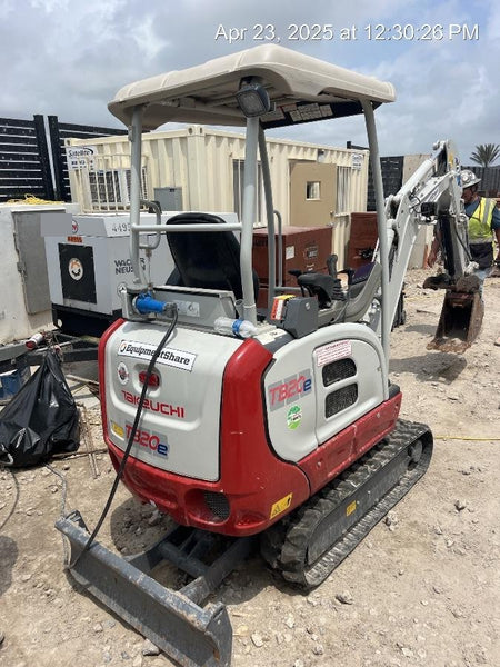 2023 TAKEUCHI TB20e