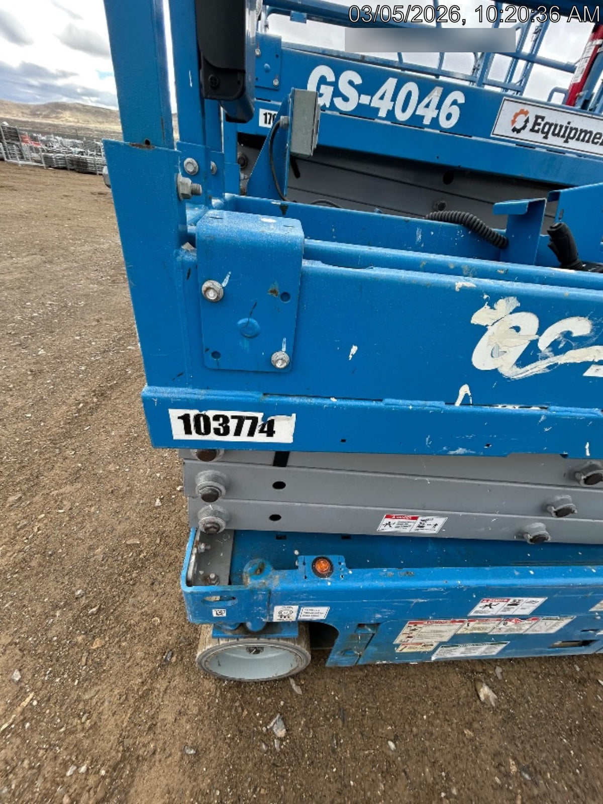2020 Genie GS-1930 Solid Non Marking Tires, Beacon, Folding rails with half height swing gate, 800W Inverter