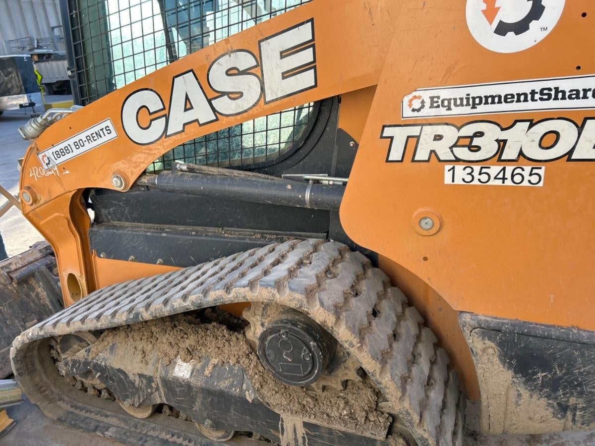 2021 CASE TR310B