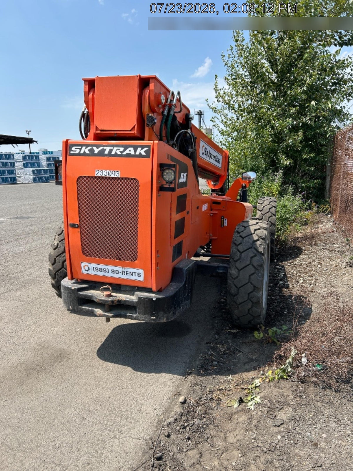 2022 SKYTRAK 8042