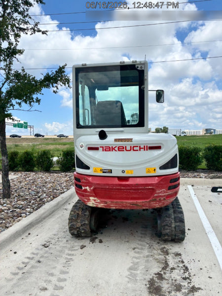 2024 TAKEUCHI TB235-2CR