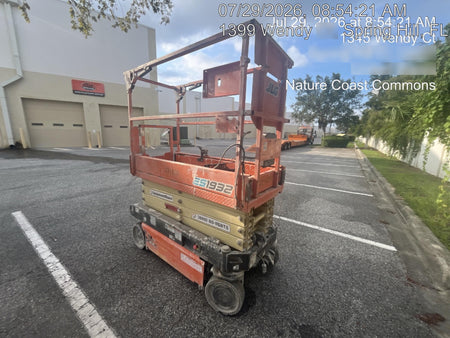 2022 JLG ES1932