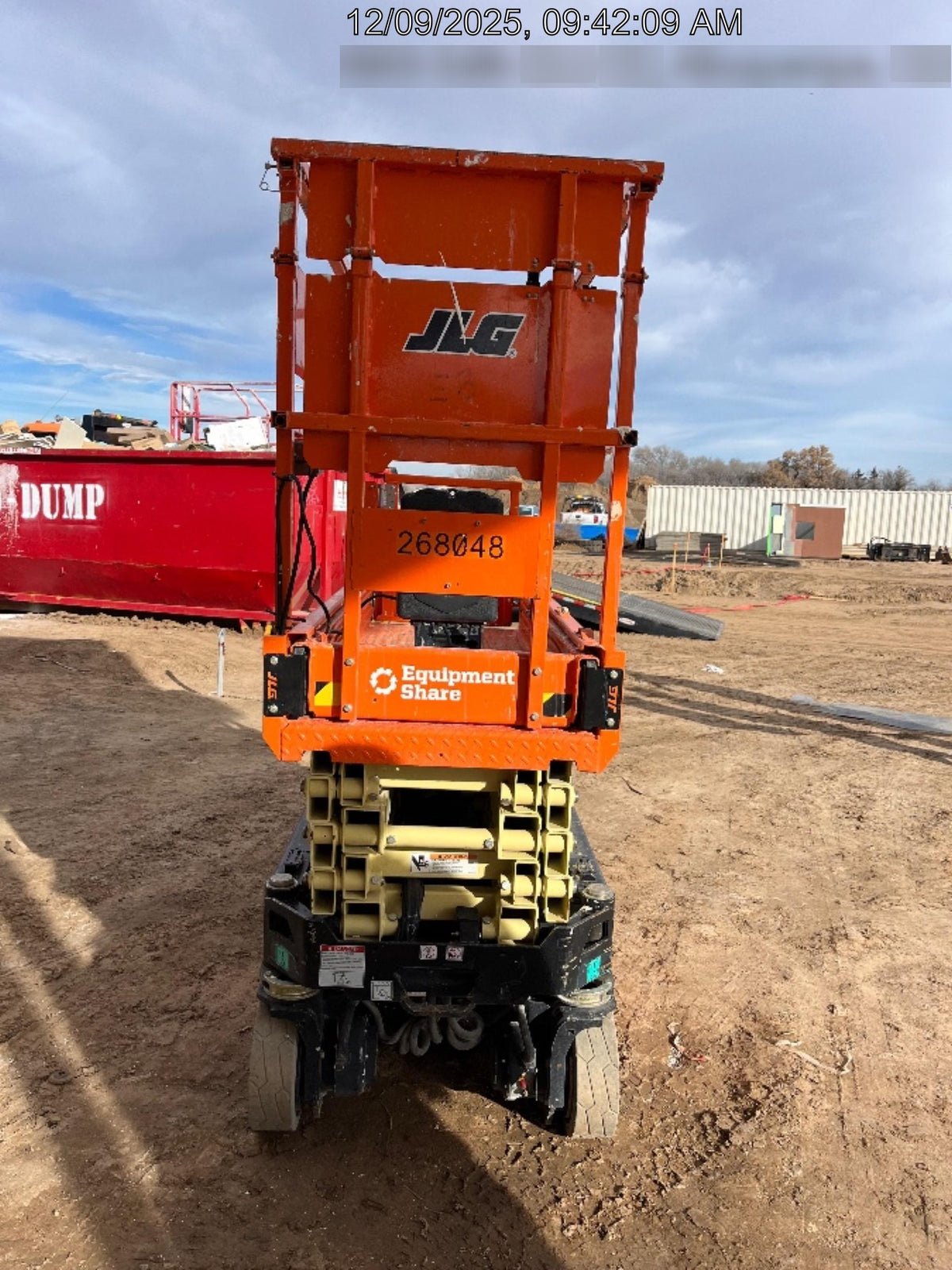 2022 JLG ES1932