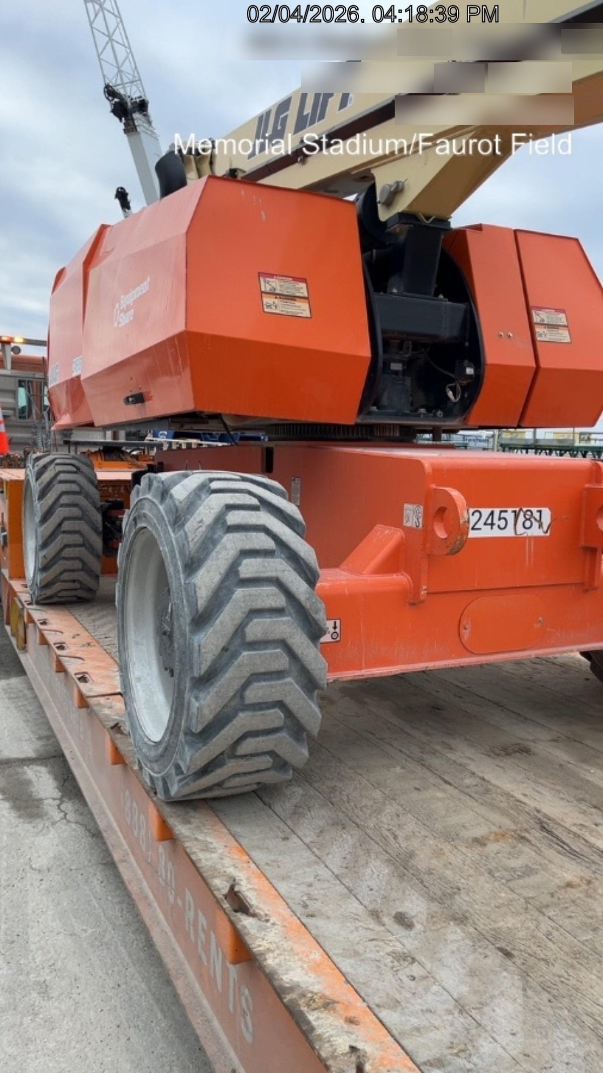 2022 JLG 860SJ