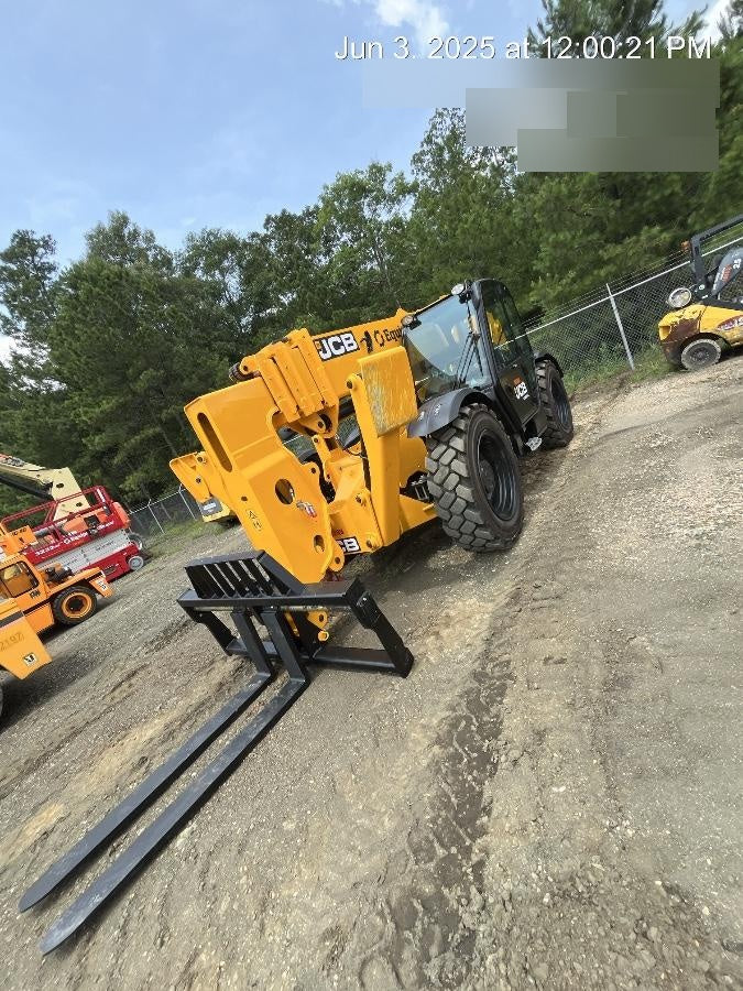 2025 JCB 512-56