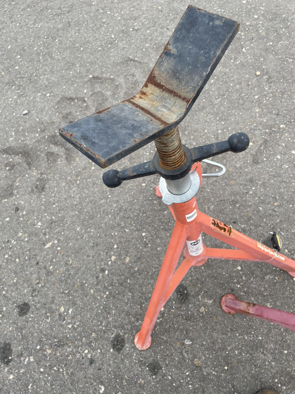 2022 B&B PIPE 4100E