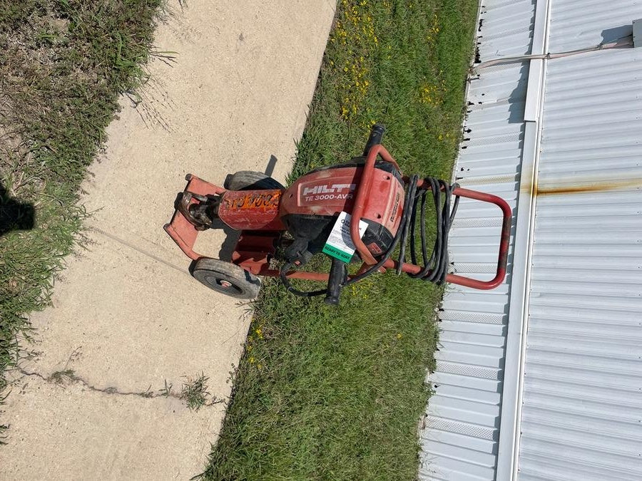 2020 HILTI TE 3000-AVR