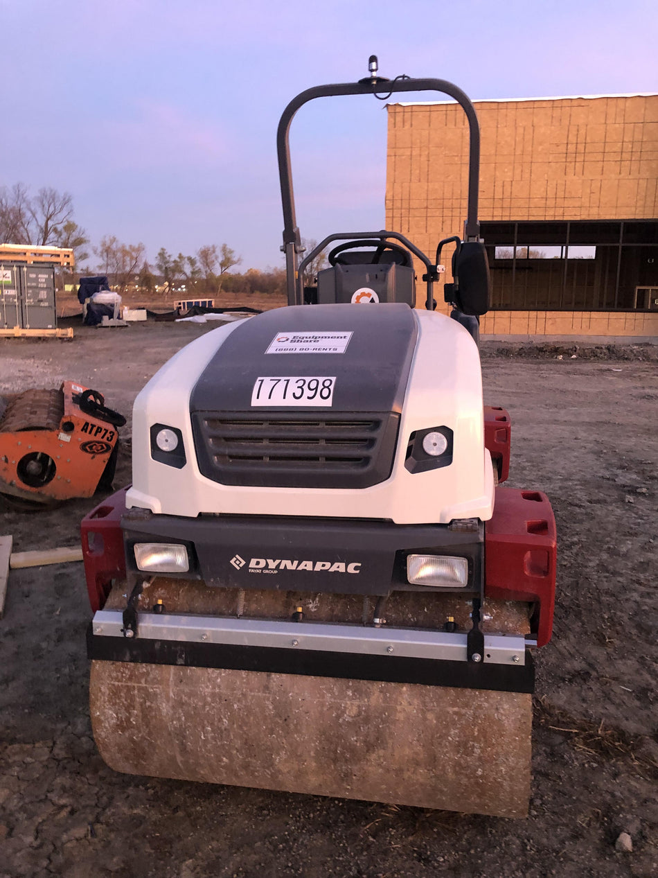 2021 DYNAPAC CC 1200