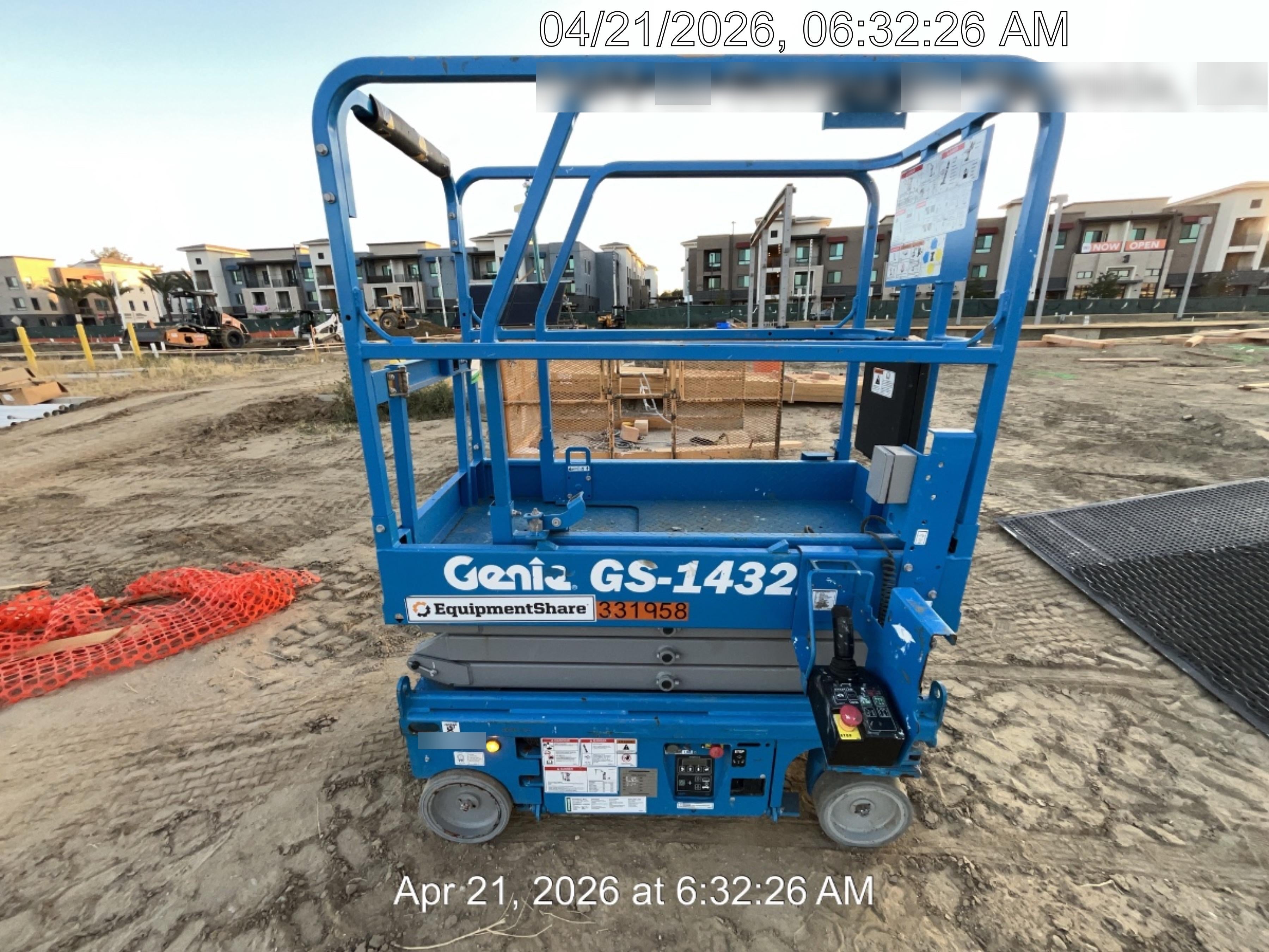 2023 GENIE GS-1432