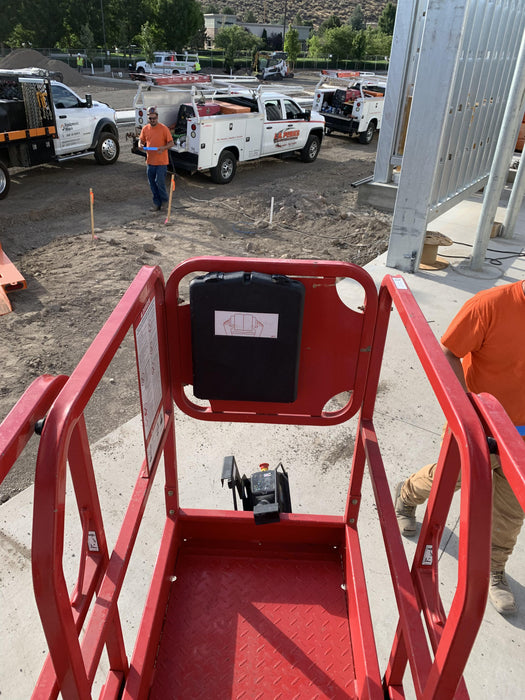 2020 MEC 1330SE Solid NM Tires, Steel Swing out Doors, LCS, Beacon, 900W Inverter