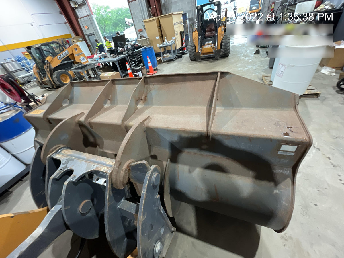 2018 WERK-BRAU 4 cu yd Bucket - Werk-Brau