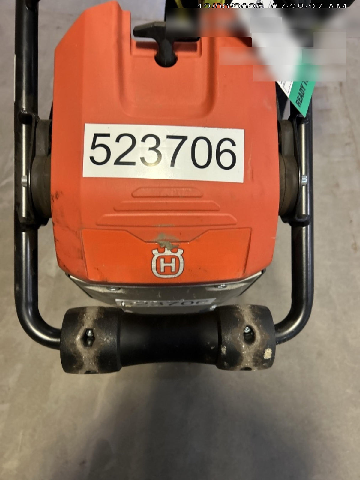 2025 HUSQVARNA LT6005