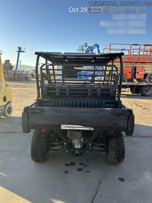 Kawasaki Mule PRO-DXT Kawasaki Mule 4x4 Diesel UTV w/Hard Top, Windshield, Beacon, Backup Alarm, ES Keypad/Hardware Installed