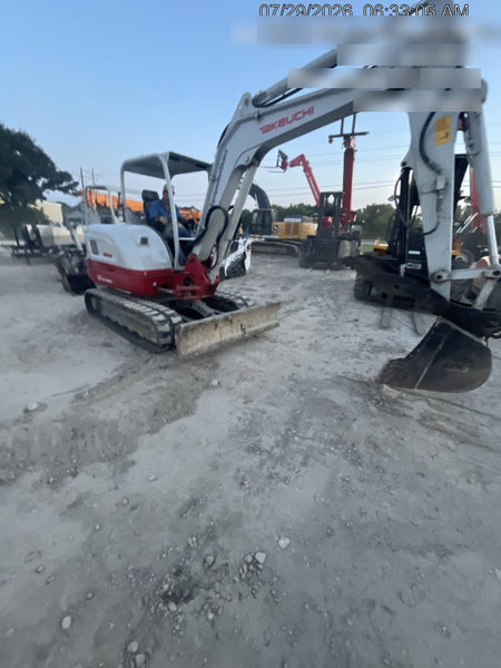 2025 TAKEUCHI TB250-2R