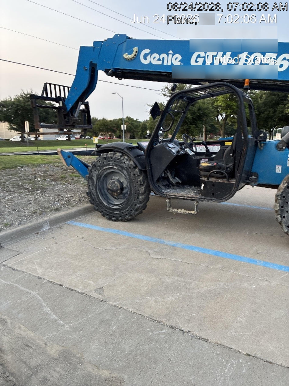 2017 Genie GTH-1056 Open Cab/Solid Tires