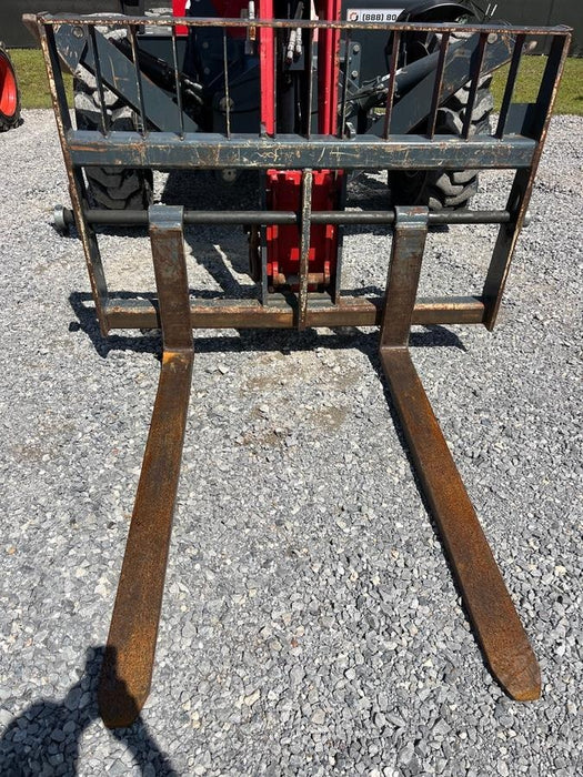 2018 Manitou MTA10055 MTA10055 - 74 HP T4, Canopy, Worklights/Strobe, Beacon, 66" Carriage, 60" Forks, Solid Tires, Lift Hook, Aux Hydraulics