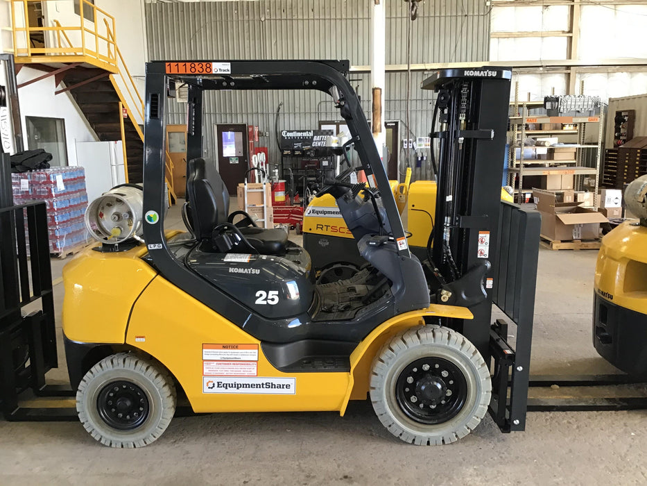 2020 KOMATSU FG25T-16