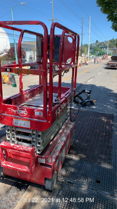 2020 MEC 1330SE Solid NM Tires, Steel Swing out Doors, LCS, Beacon, 900W Inverter