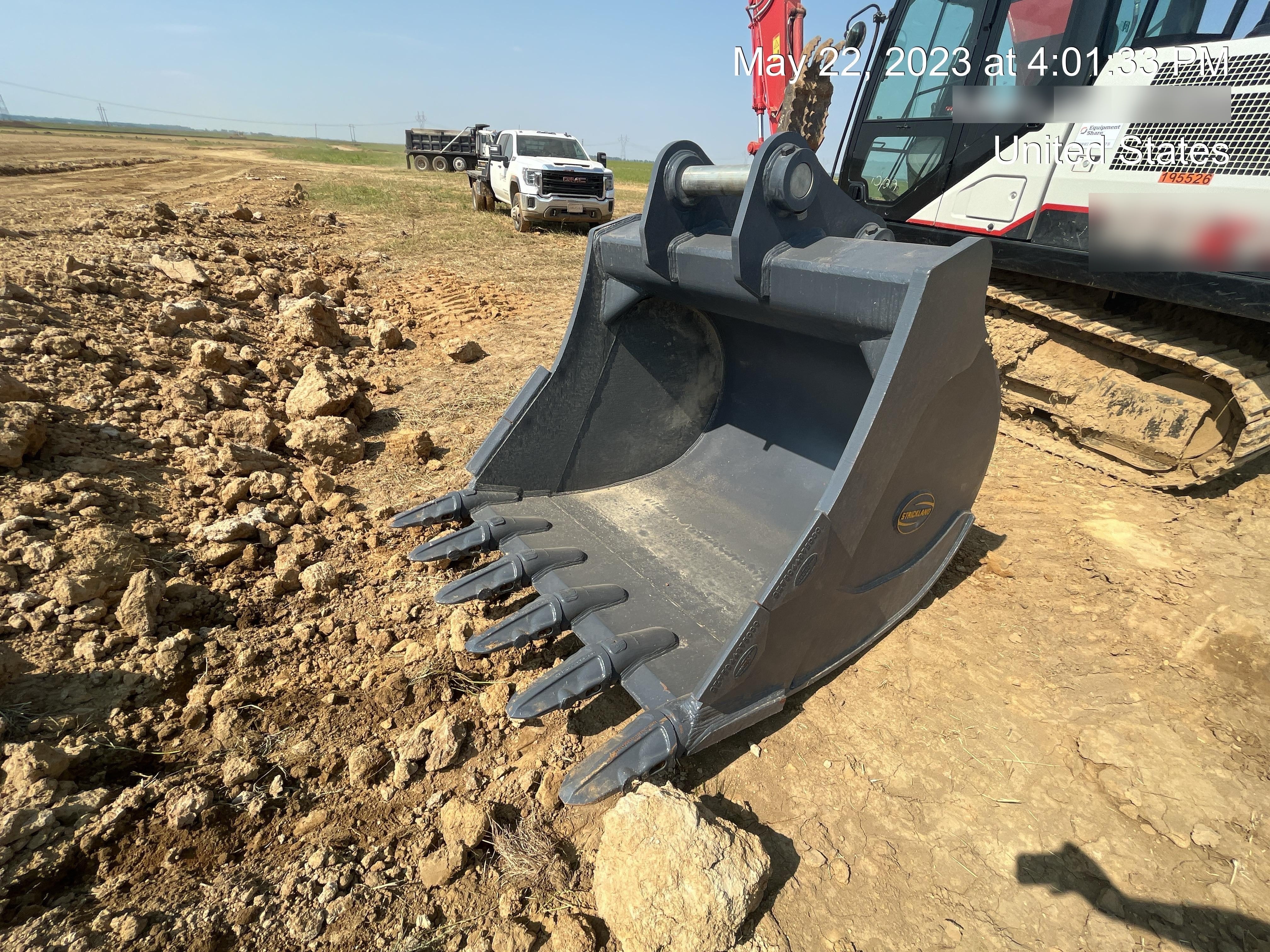 2023 STRICKLAND 60" Bucket - Strickland