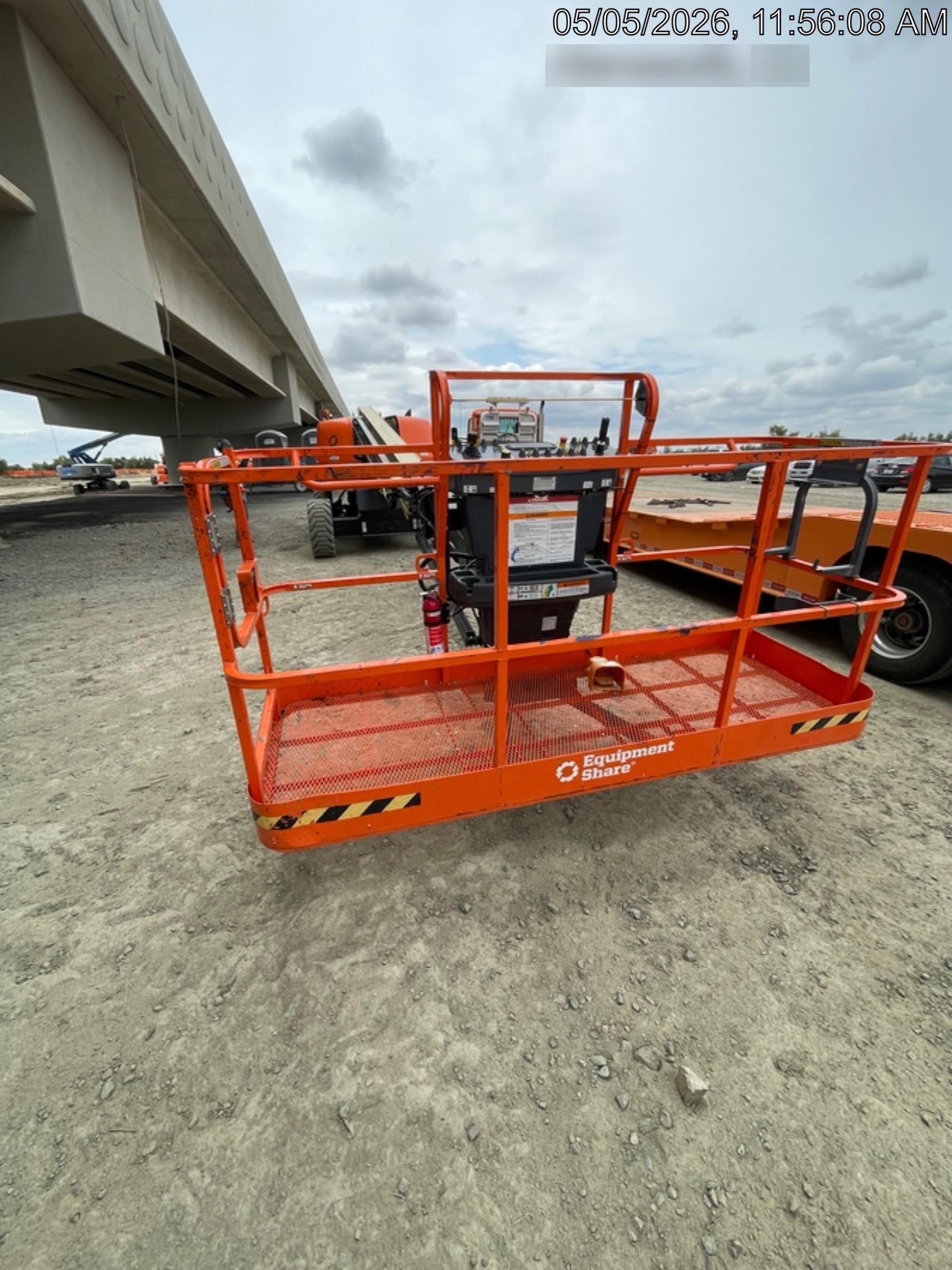 2025 JLG 660SJ