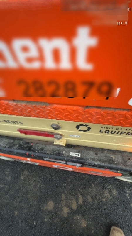 2022 JLG ES1932