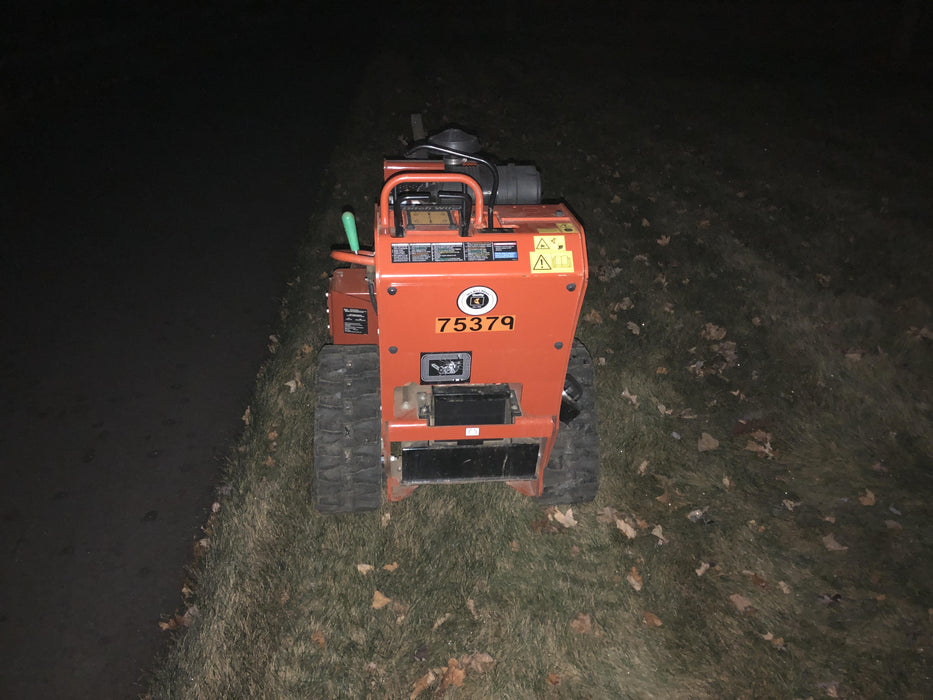 2020 DITCH WITCH C24XA