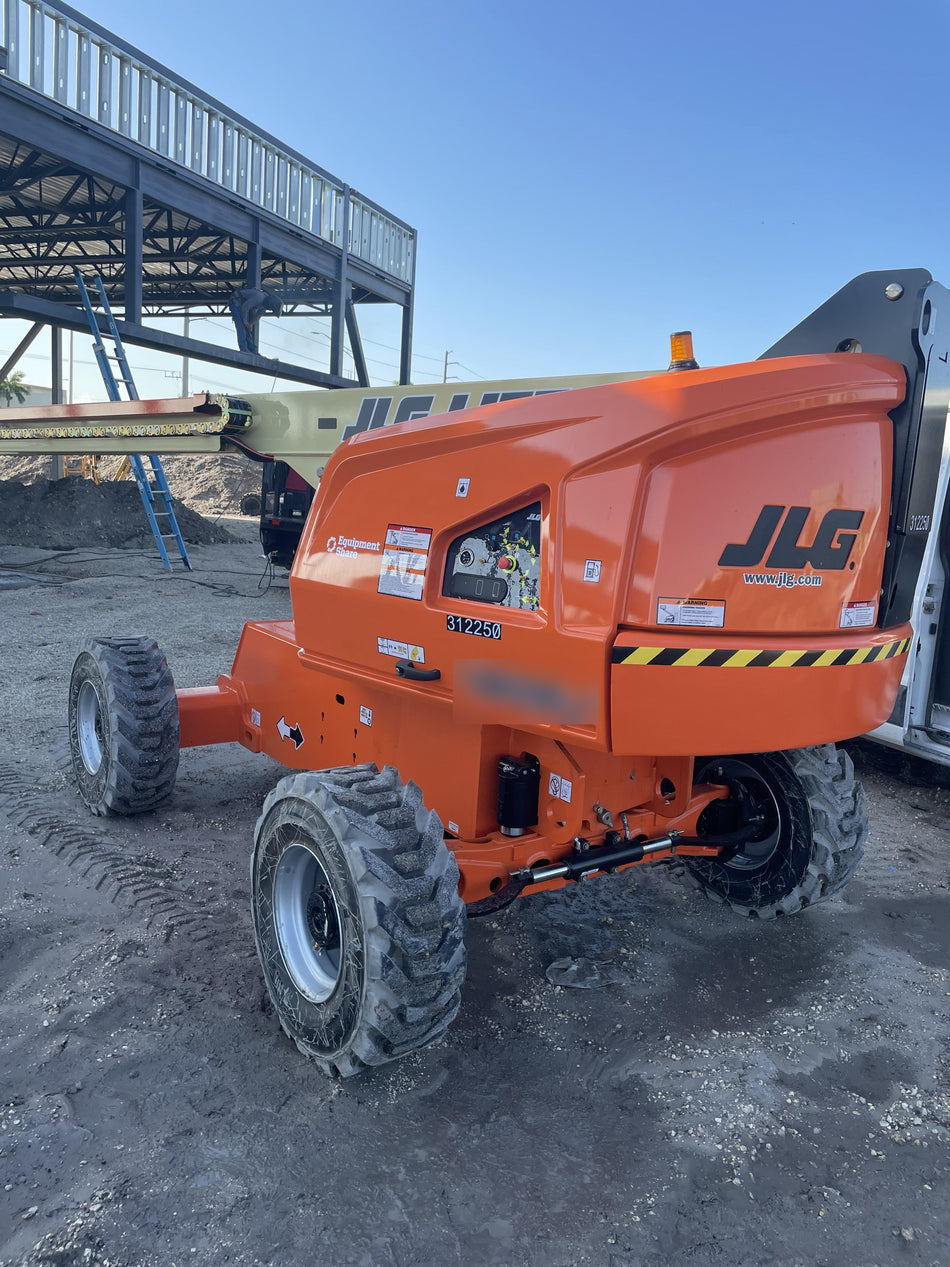 2023 JLG 460SJ
