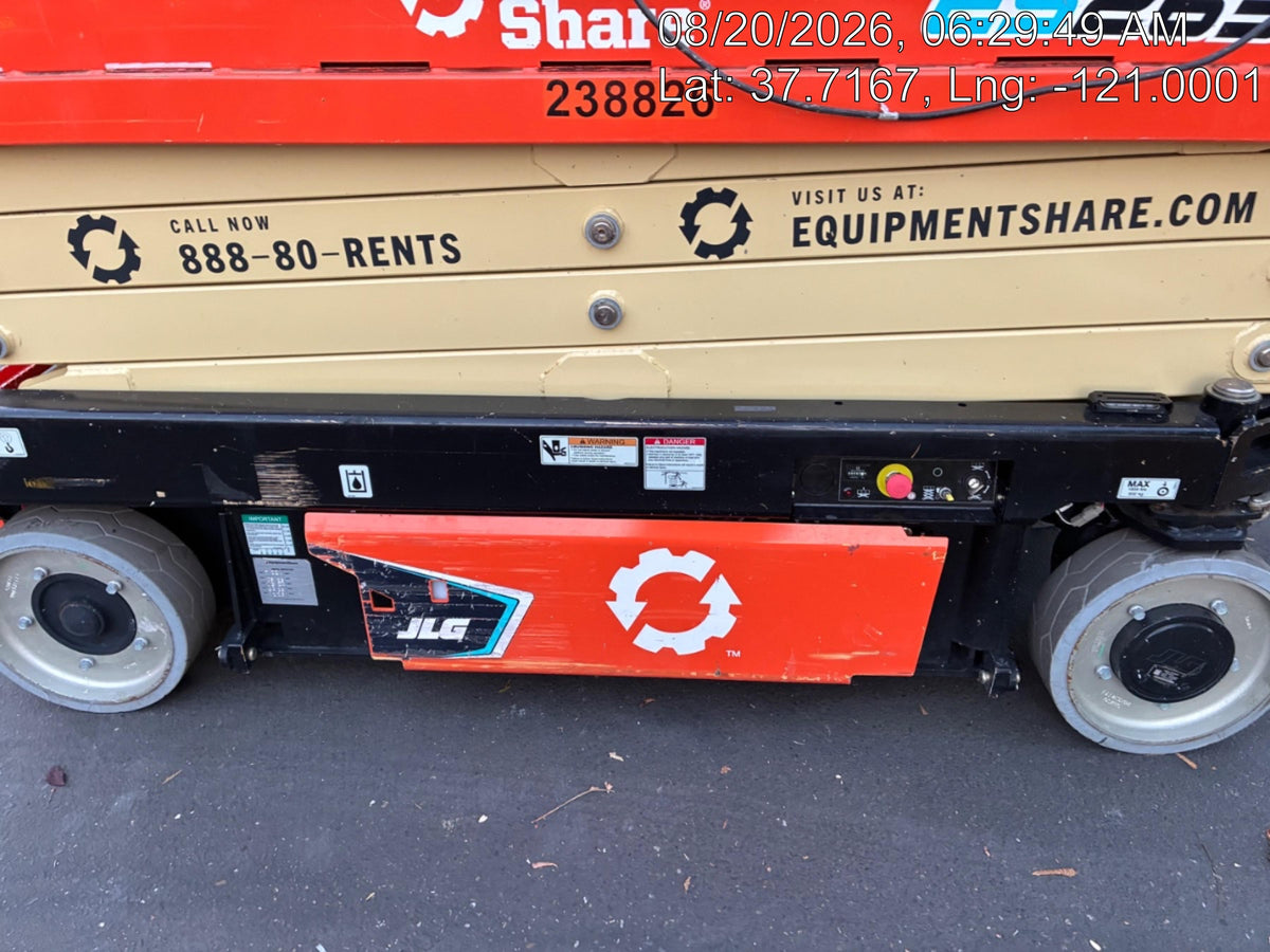 2022 JLG ES2632