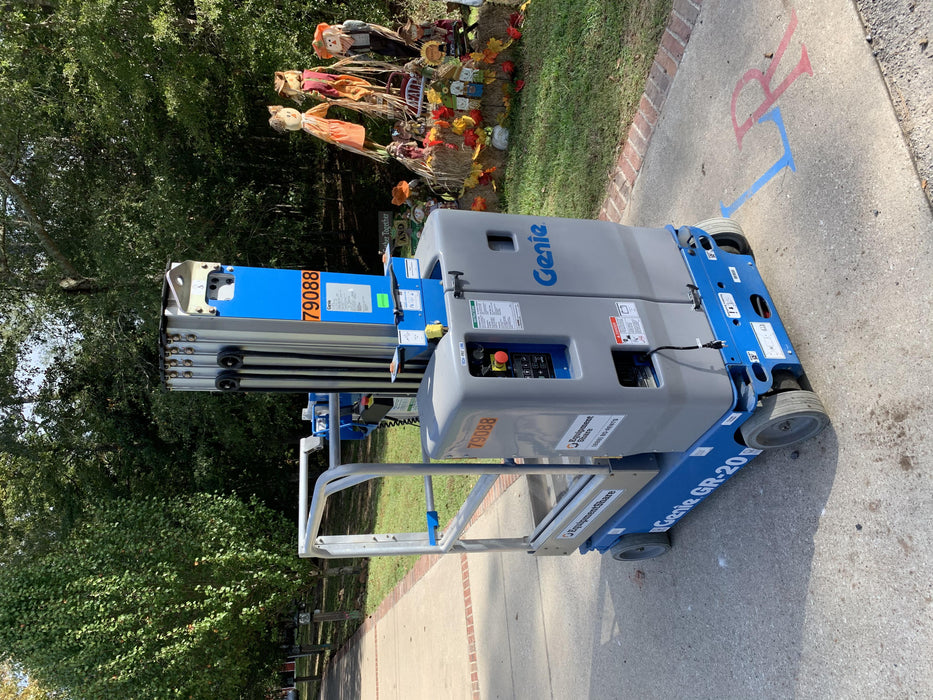 2020 GENIE GR-20