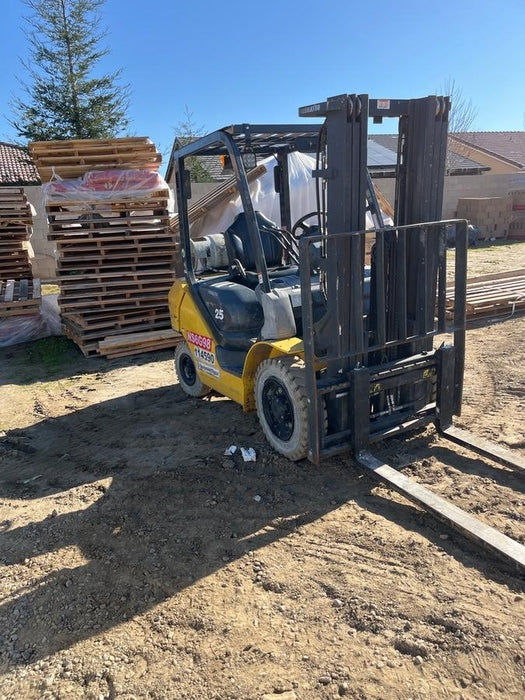 2020 KOMATSU FG25T-16