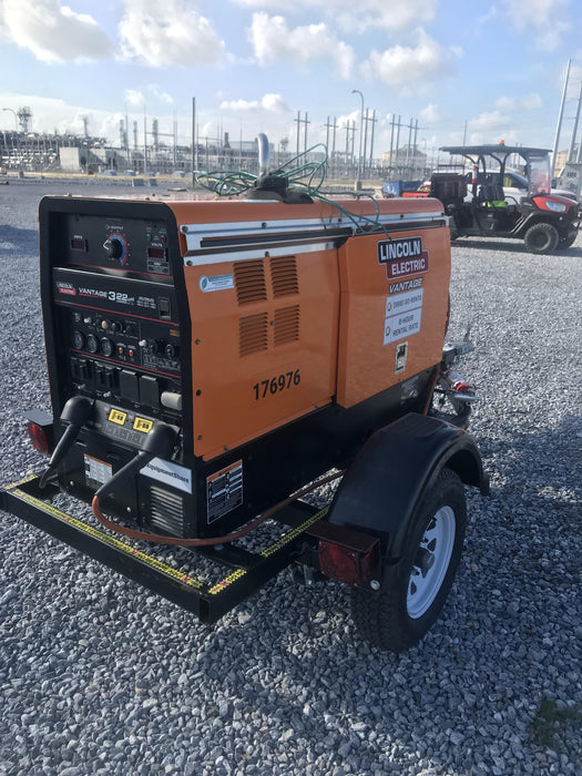 2021 Lincoln Electric Vantage 322 Vantage 322 Ready Pak 3 w/ Decals, ORANGE (includes trailer, cable rack, fender light kit) NO Telematics