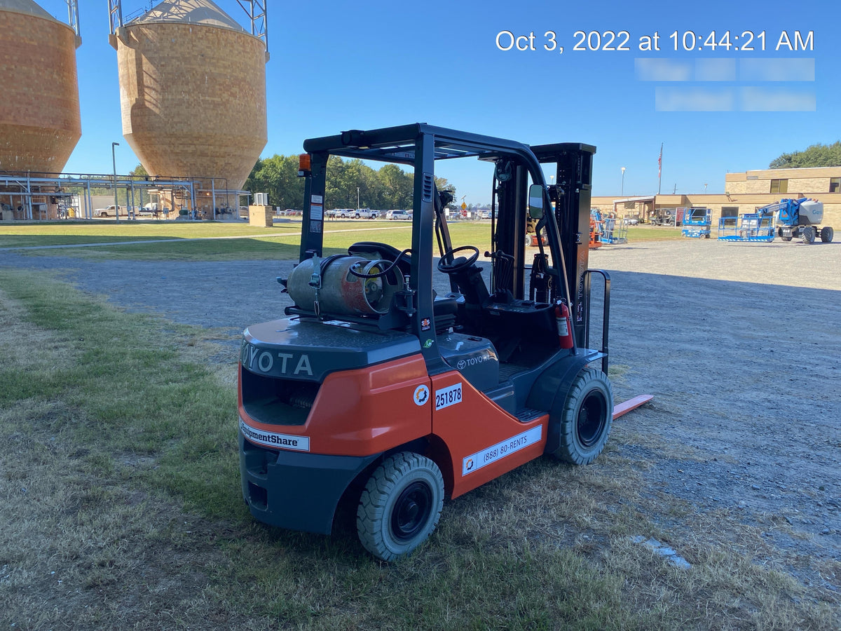 2022 TOYOTA 50-8FGU25