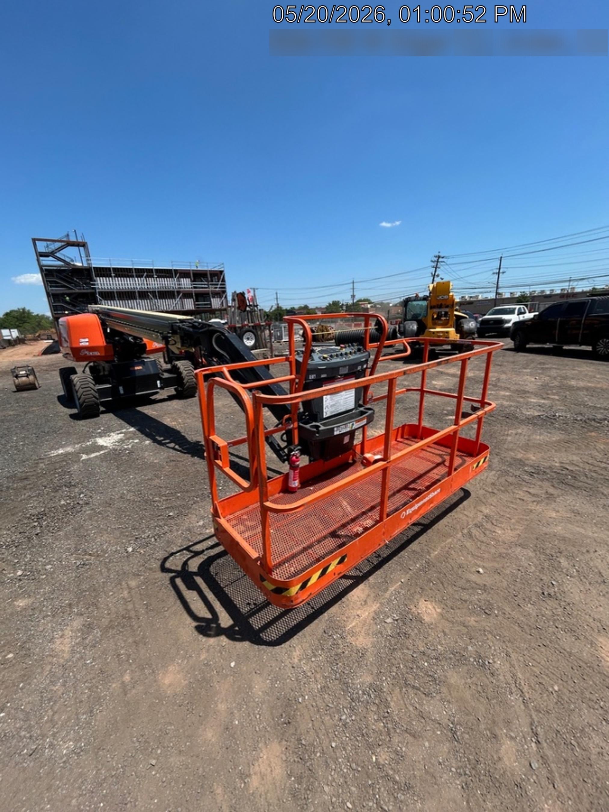 2025 JLG 660SJ