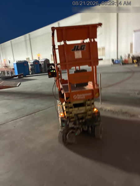 2022 JLG ES1932