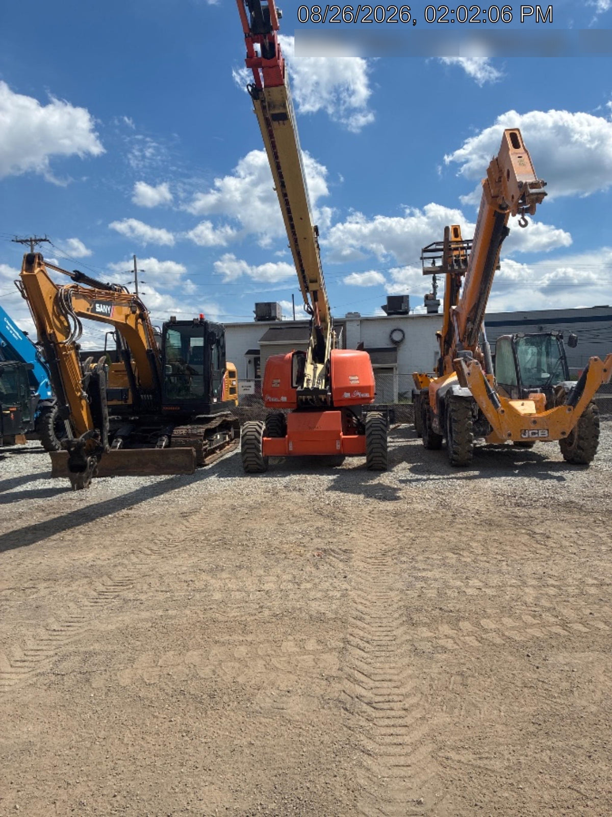 2023 JLG 660SJ