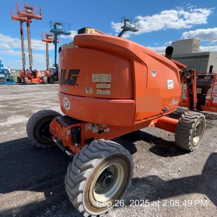2019 JLG 450AJ
